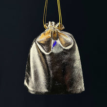 Carregar imagem no visualizador da galeria, Saquinho Dourado para Presente (12x15cm)