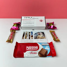 Carregar imagem no visualizador da galeria, Kit Chocolate TPM Alívio + 18 Fotos Vintage