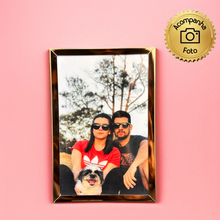 Carregar imagem no visualizador da galeria, Porta Retrato Aço Inox 10x15 Rosê Gold + Foto Revelada