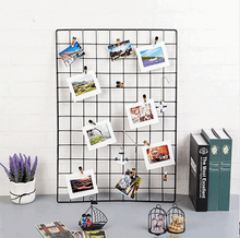 Carregar imagem no visualizador da galeria, Tela Aramada 60x40 p/ Memory Board + Pregadores (Sem Fotos)
